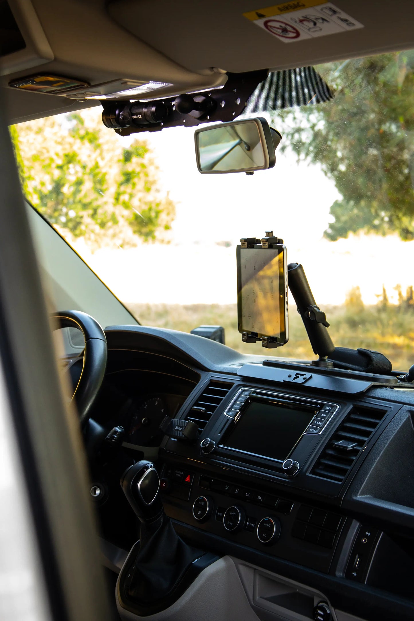 Panel RAM para salpicadero VW T6 | Copilot Series – Cockpit